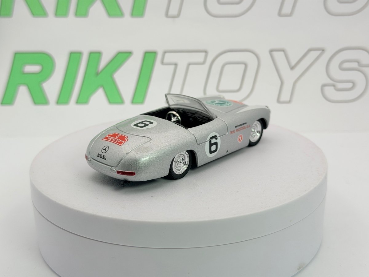 Mercedes Benz 300 SL New Ray 1/43 Argento 1952 - RikiToys - New Ray
