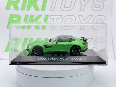 Mercedes Benz AMG GTR Coupé Edicola 1/43 Verde - RikiToys - Edicola