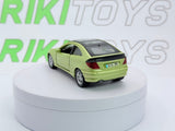Mercedes C-klass Sport Coplè Maisto 1/38 Verde - RikiToys - Maisto