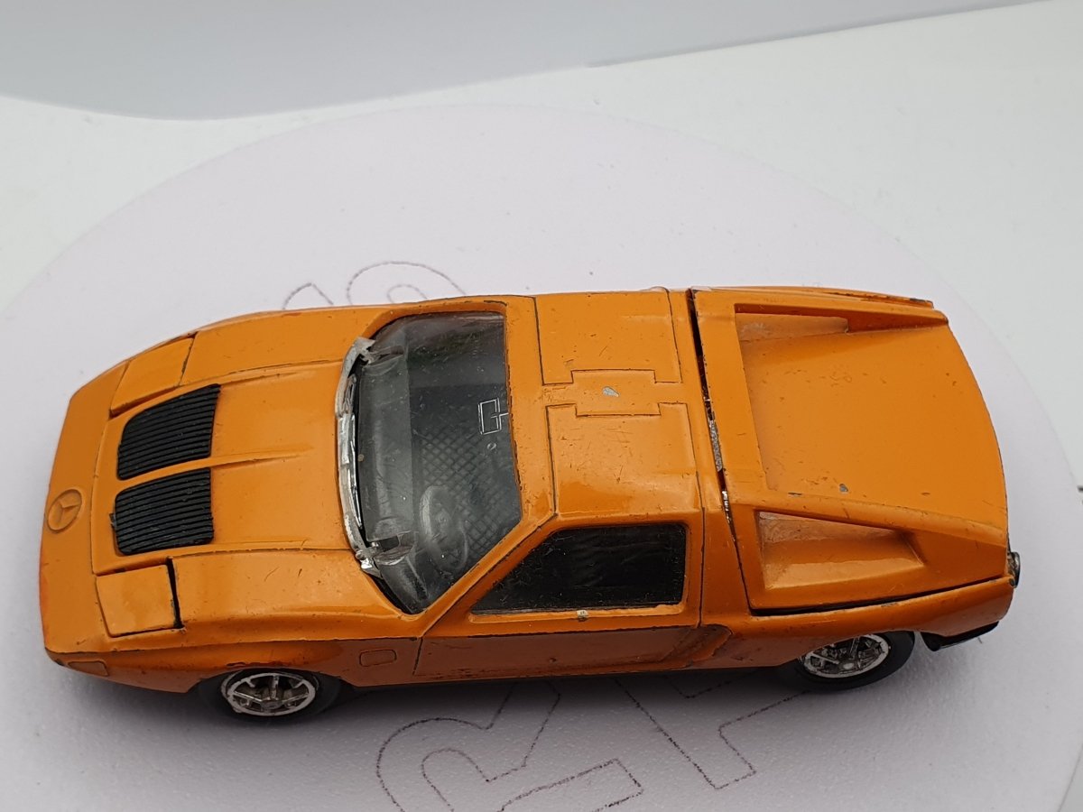 Mercedes C111 Gama 1/43 - RikiToys - Gama#