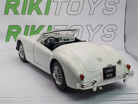MG A Cabrio Polistil 1/18 Bianco - RikiToys - Polistil#