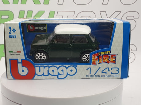 Mini Classic Burago 1/43 Verde - RikiToys - Burago