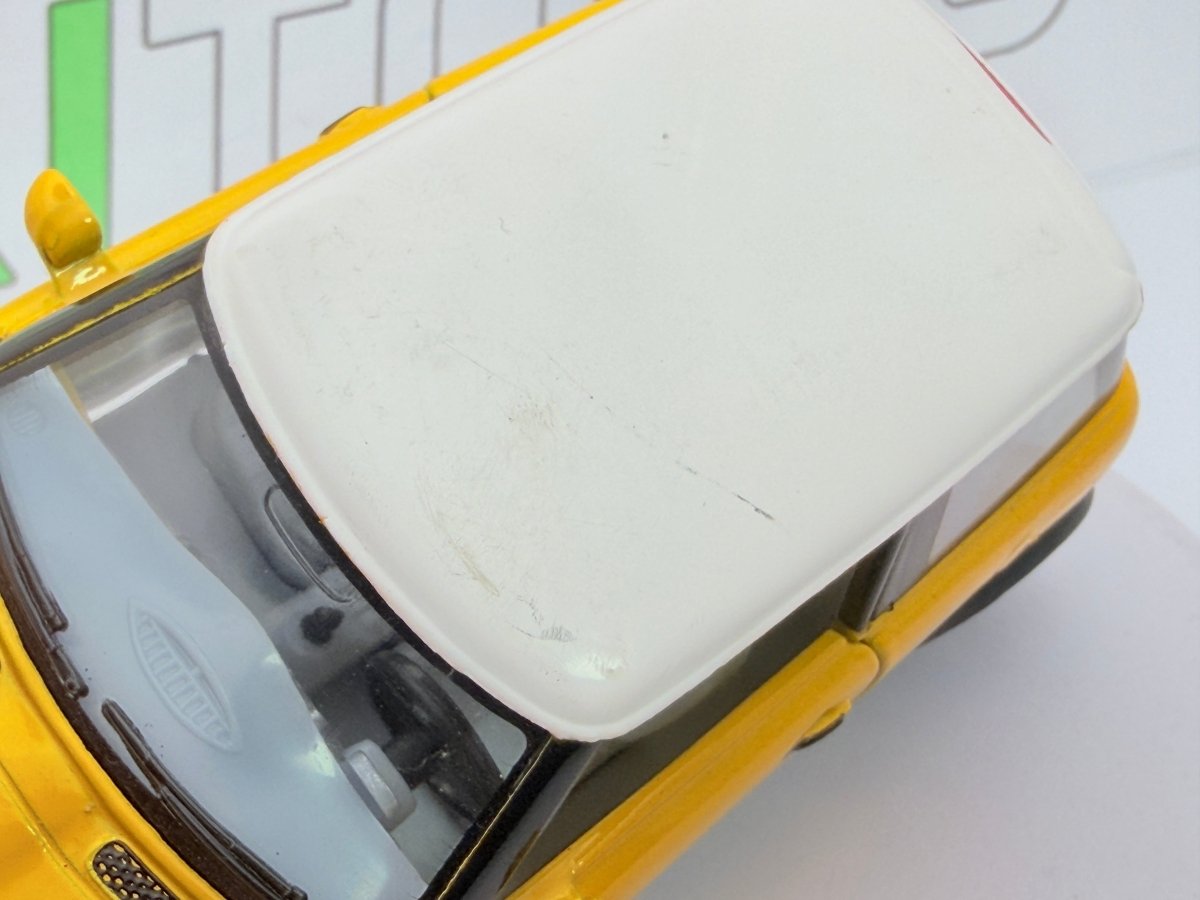 Mini Cooper Kinsmart 1/28 Giallo - RikiToys - Kinsmart