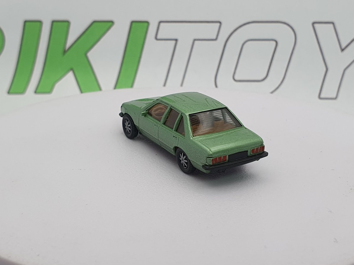 Opel Rekord 2,0 E 1/87 Verde 1977 - RikiToys - RikiToys