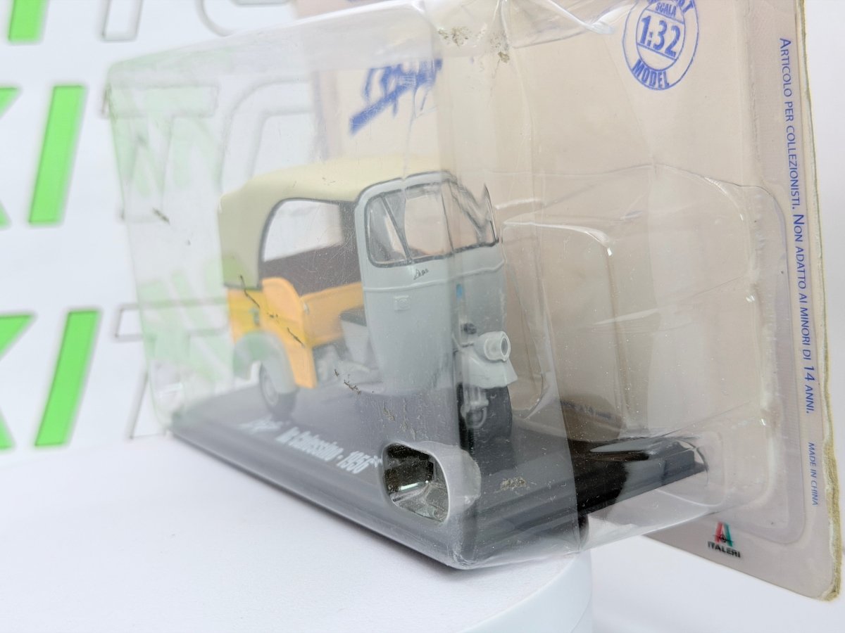 Piaggio Ape Calessino Italeri 1/32 Grigio 1956 - RikiToys - Italeri