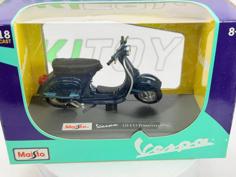 Piaggio Vespa 125 ET 3 Maisto 1/18 Blu 1973 - RikiToys - Maisto
