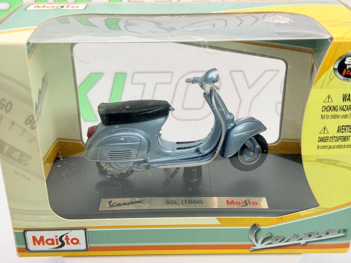 Piaggio Vespa 50 L Maisto 1/18 Azzurro metallizzato 1966 - RikiToys - Maisto
