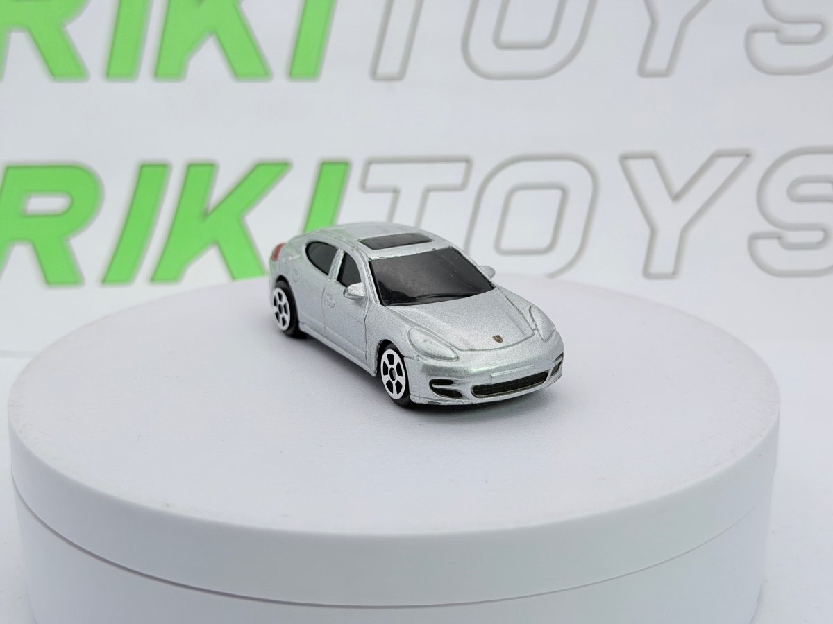 Porsche Panamera Turbo Maisto Argento - RikiToys - Maisto#