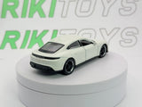 Porsche Taycan Turbo S Welly 1/38 Bianco - RikiToys - Welly