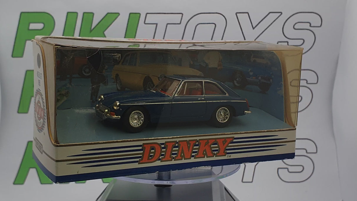 MG B GT Dinky 1/43 Blu 1965