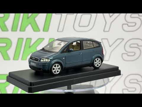 Audi A2 Minichamps 1/43 Blu metallizzato 1992