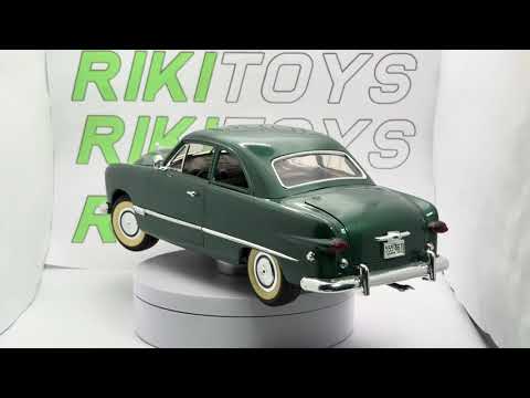 Ford 1949 Solido 1/18 Verde 1949
