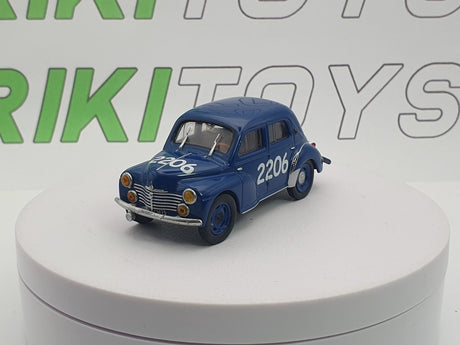 Renault 4 CV Eligor 1/43 Blu 1947 - RikiToys - Eligor