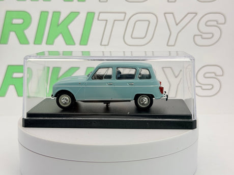 Renault R 4 Universal Hobbies 1/43 Celeste 1962 - RikiToys - Universal Hobbies