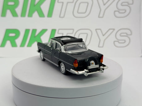 Simca Chambord Presidenziale Solido 1/43 Nero 1958 - RikiToys - Solido