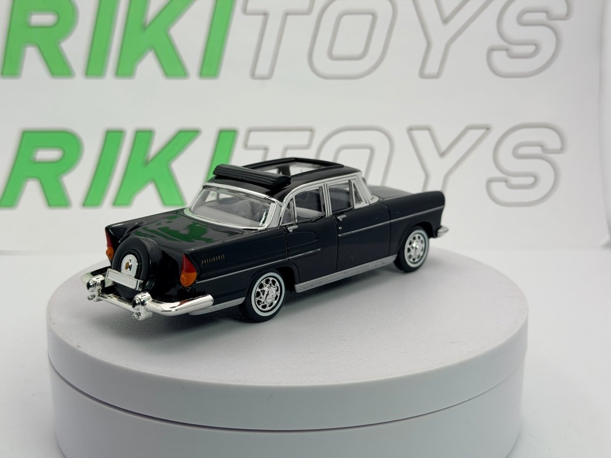 Simca Chambord Presidenziale Solido 1/43 Nero 1958 - RikiToys - Solido