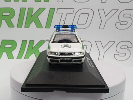 Skoda Octavia Station Wagon Edicola 1/43 Bianco 1999 - RikiToys - Edicola