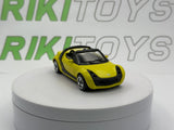 Smart Roadster Burago 1/43 Giallo 2003 - RikiToys - Burago