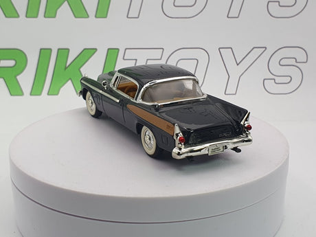 StudeBacker Golden Hawk Road Signature 1/43 Nero 1958 - RikiToys - Road Signature
