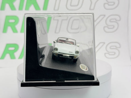 Triumph Spitfire MK 4 Vitesse 1/43 Bianco 1975 - RikiToys - Vitesse