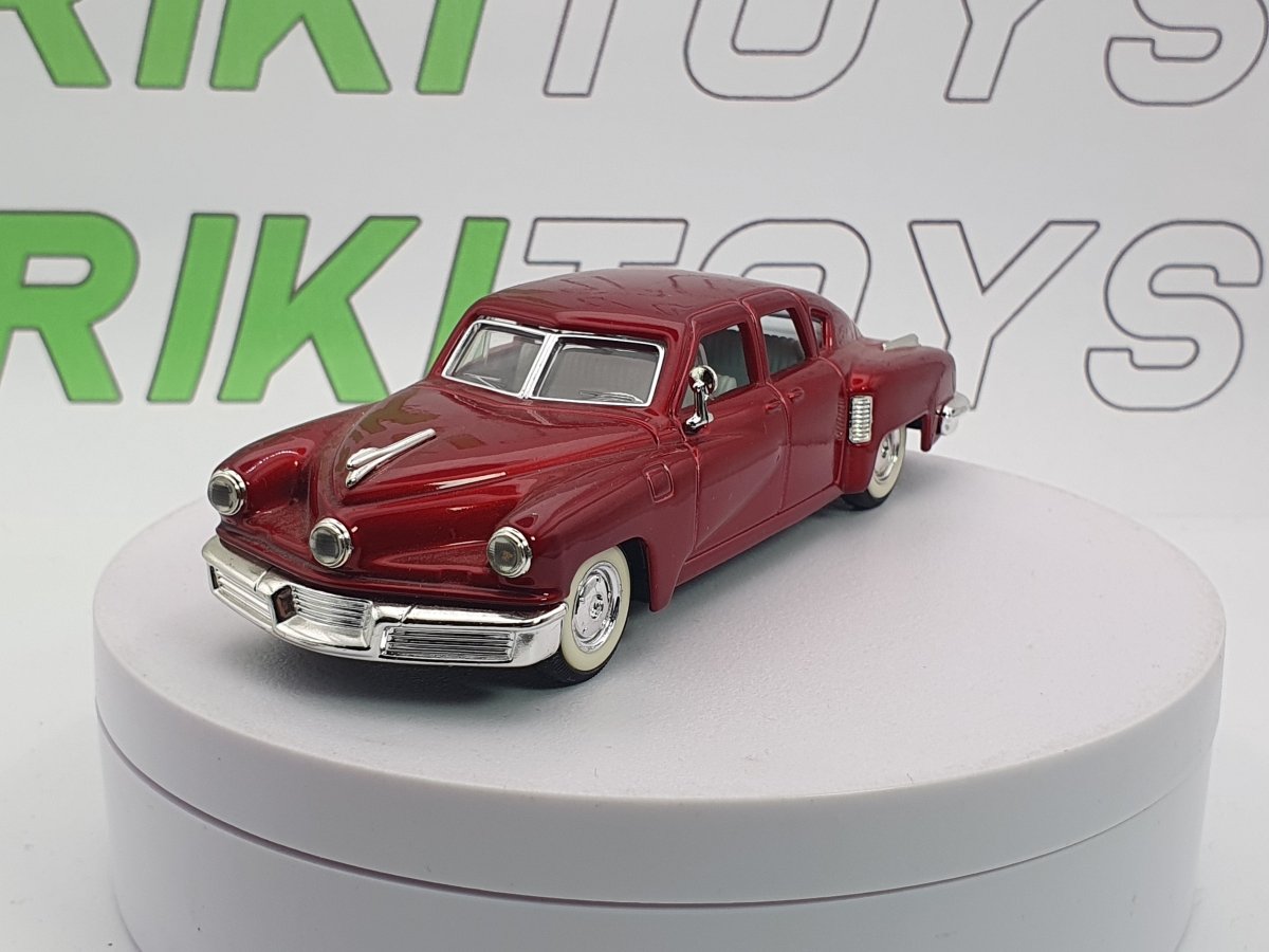 Tucker Tucker Road Signature 1/43 Rosso 1948 - RikiToys - Road Signature