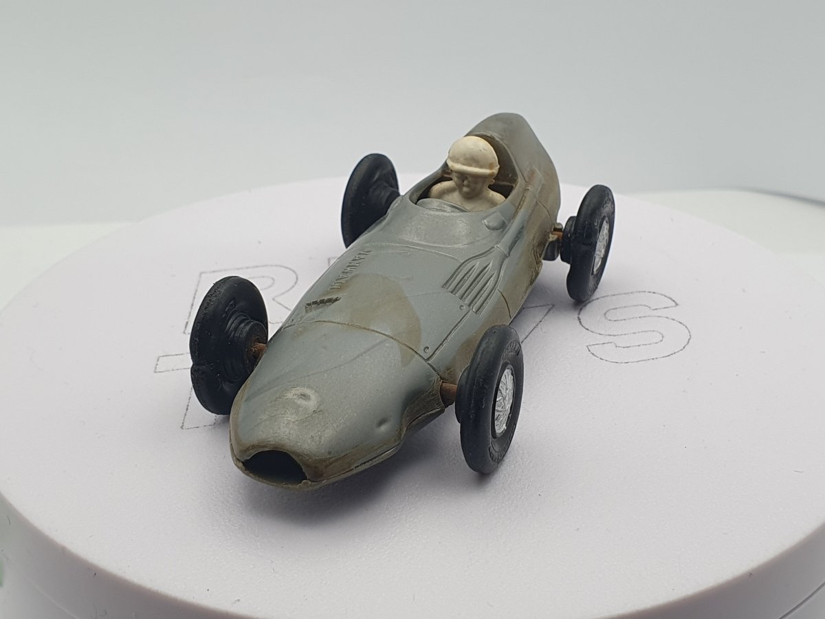 Vanwall F1 Plastica - RikiToys - RikiToys#