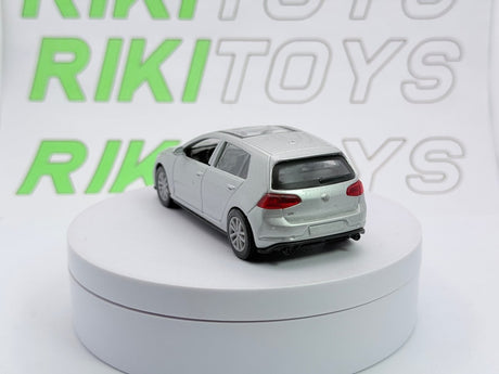 Volkswagen Golf 7 GTI Maisto 1/38 Argento - RikiToys - Maisto