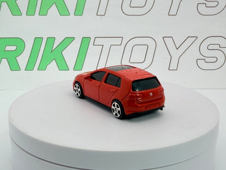 Volkswagen Golf 7 GTI Maisto 1/60 Rosso - RikiToys - Maisto