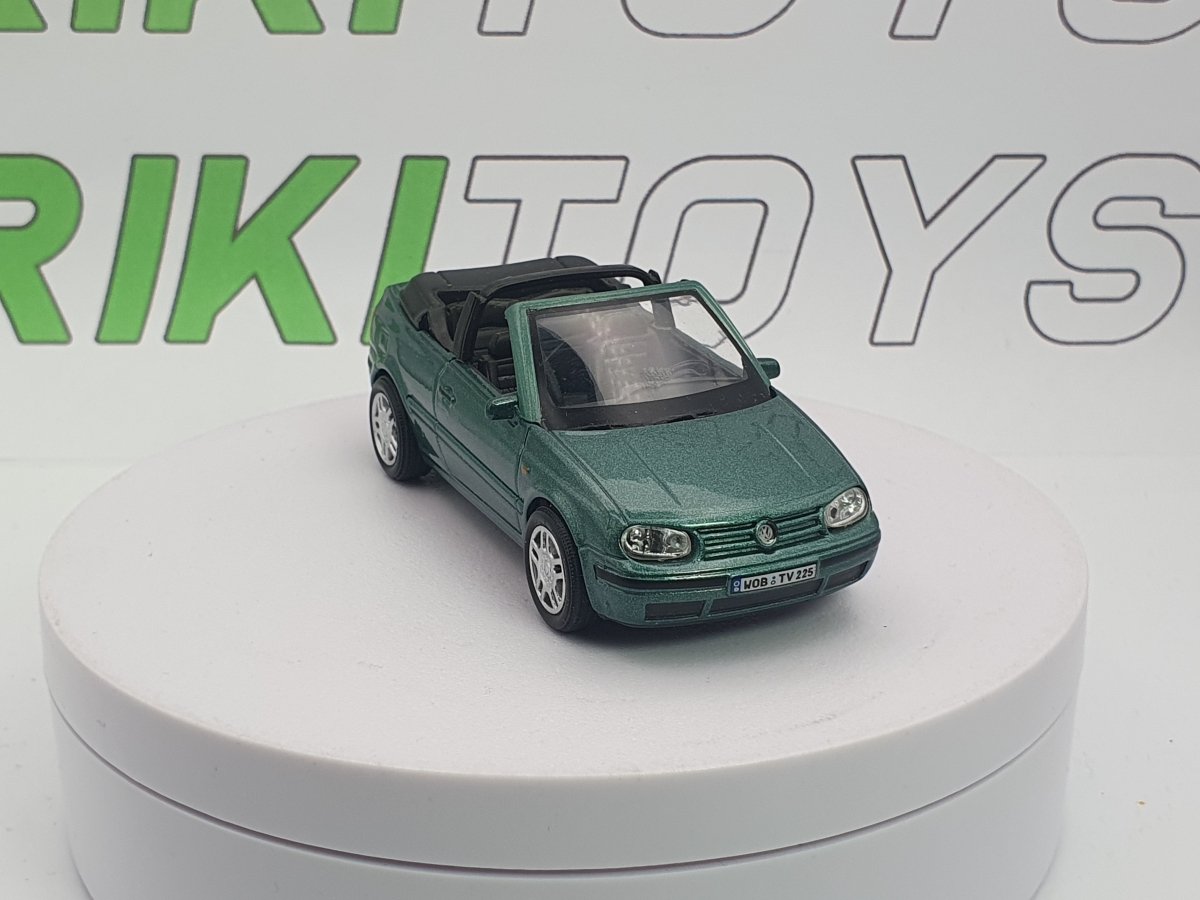 Volkswagen Golf IV Cabrio Cararama 1/43 Verde 1998 - RikiToys - Cararama