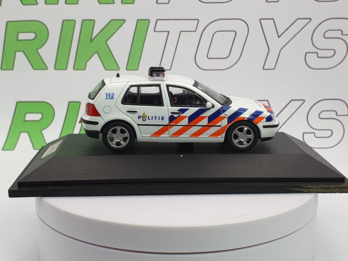 Volkswagen Golf IV Edicola 1/43 Bianco 2000 - RikiToys - Edicola