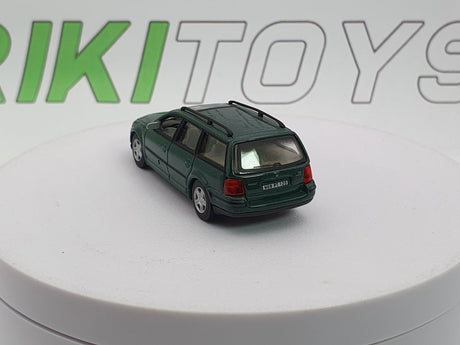 Volkswagen Passat Station Wagon Cararama 1/65 Verde 1997 - RikiToys - Cararama