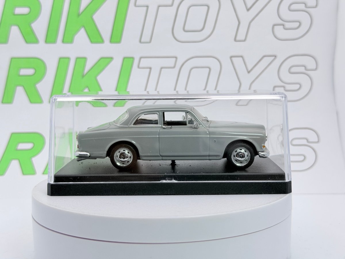 Volvo 121 Amazon Minichamps 1/43 Grigio - RikiToys - Minichamps
