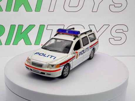 Volvo V 70 Cararama 1/43 Bianco 2000 - RikiToys - Cararama