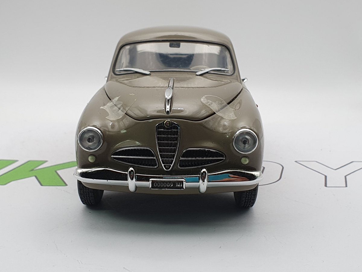 Alfa Romeo 1900 Leomodels 1/24 - RikiToys - Leomodels#