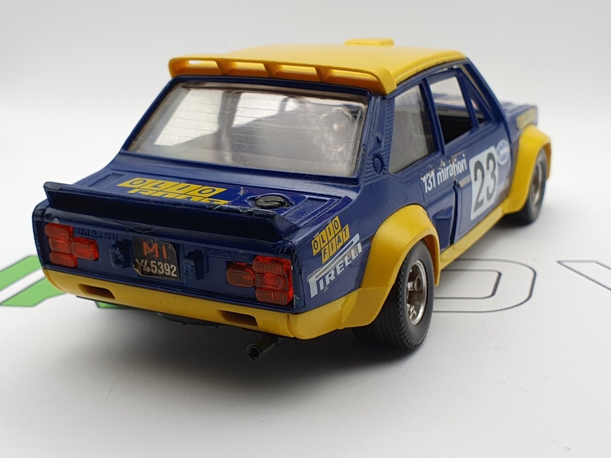 Fiat 131 Mirafiori Abarth Burago 1/24 - RikiToys - Burago#