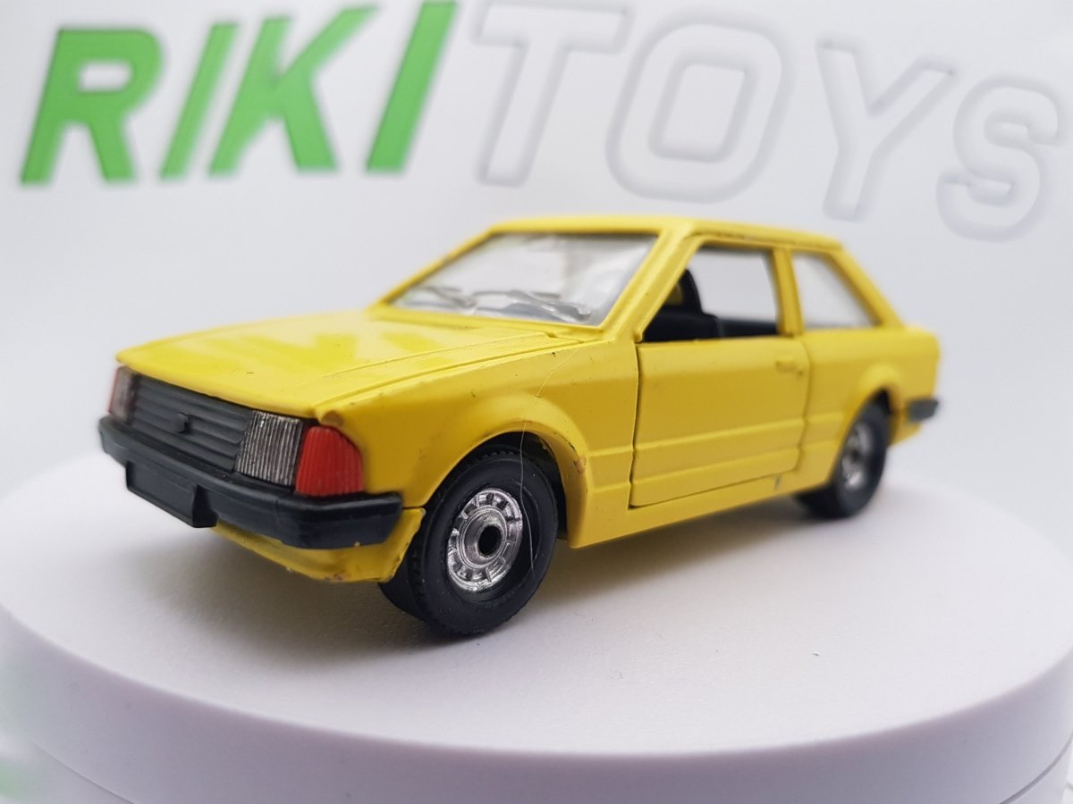 Ford Escort 1978 Corgi Toys 1/43 - RikiToys - Corgi Toys#