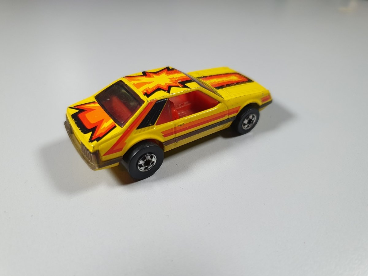 Ford Mustang Hotwheels 1/66 - RikiToys - Hotwheels#