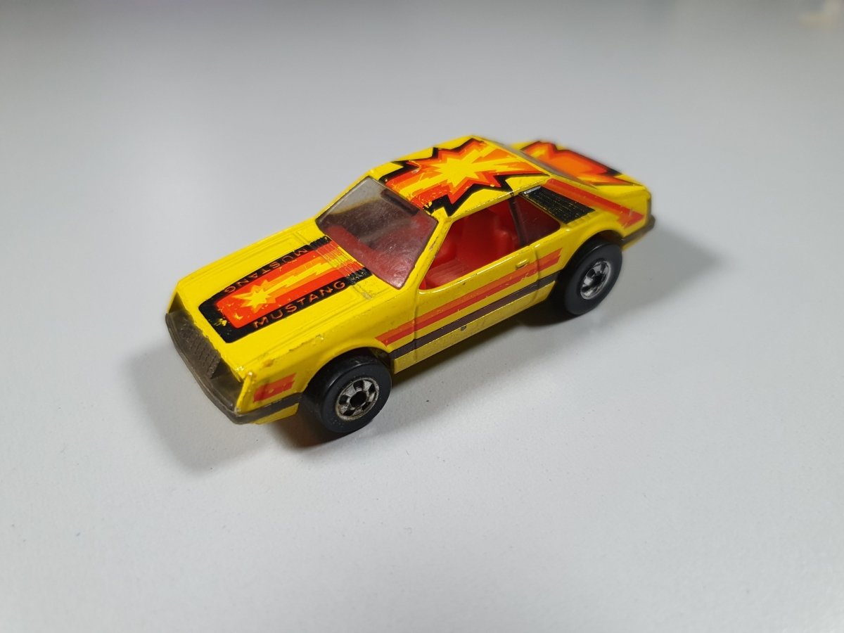 Ford Mustang Hotwheels 1/66 - RikiToys - Hotwheels#