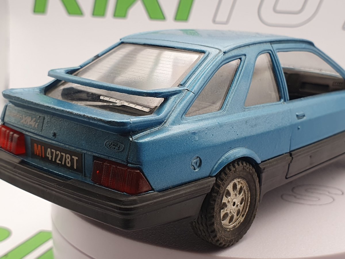 Ford Sierra XR4j Polistil 1/24 - RikiToys - Polistil#