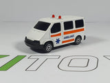 Ford Transit Ambulance Majorette 1/60 - RikiToys - Majorette#