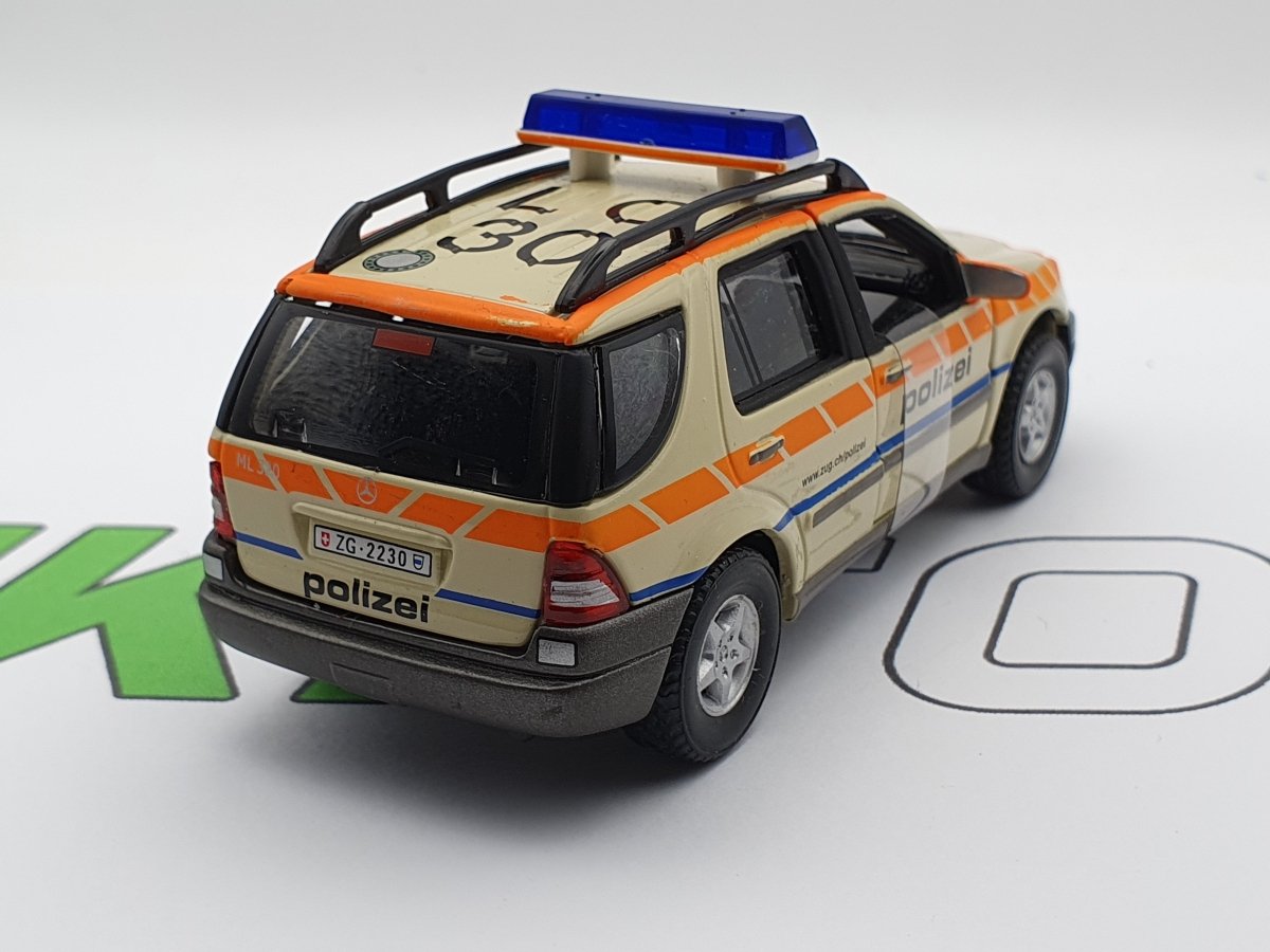 Mercedes M-Class Polizei Hongwell 1/43 - RikiToys - Hongwell#